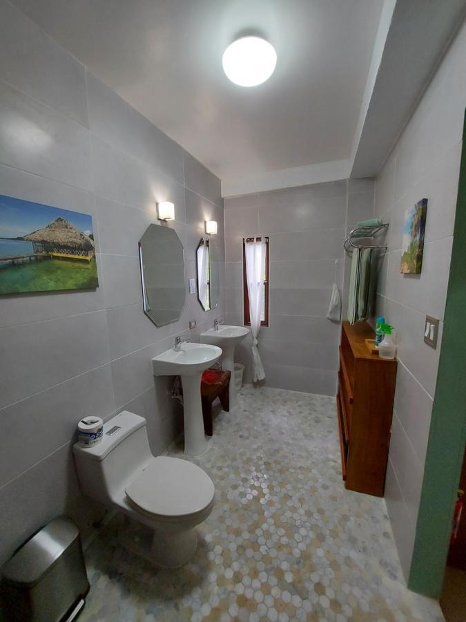 Casa Oceana Bed & Breakfast Bocas del Toro Eksteriør bilde